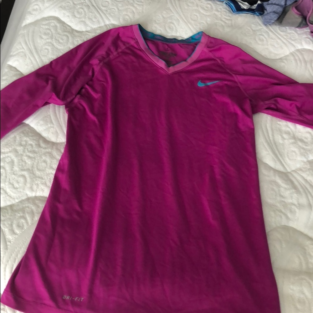 Nike compression work out shirt